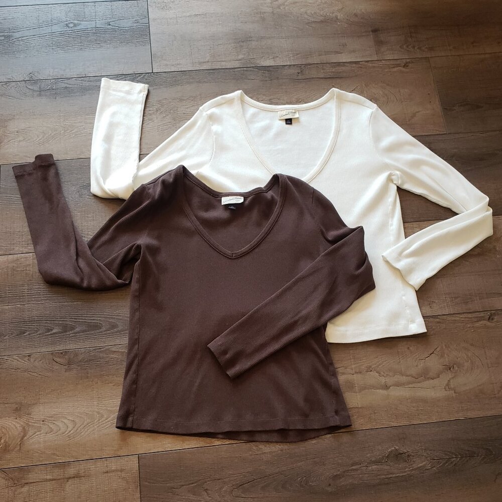 Rib V-Neck Long Sleeve Shirt (Bundle of 2) Brown and White:  Size:  XXL